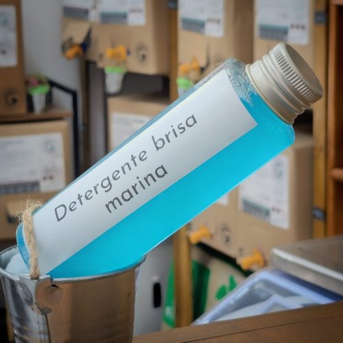 Detergente de lavadora con aroma brisa marina 1l